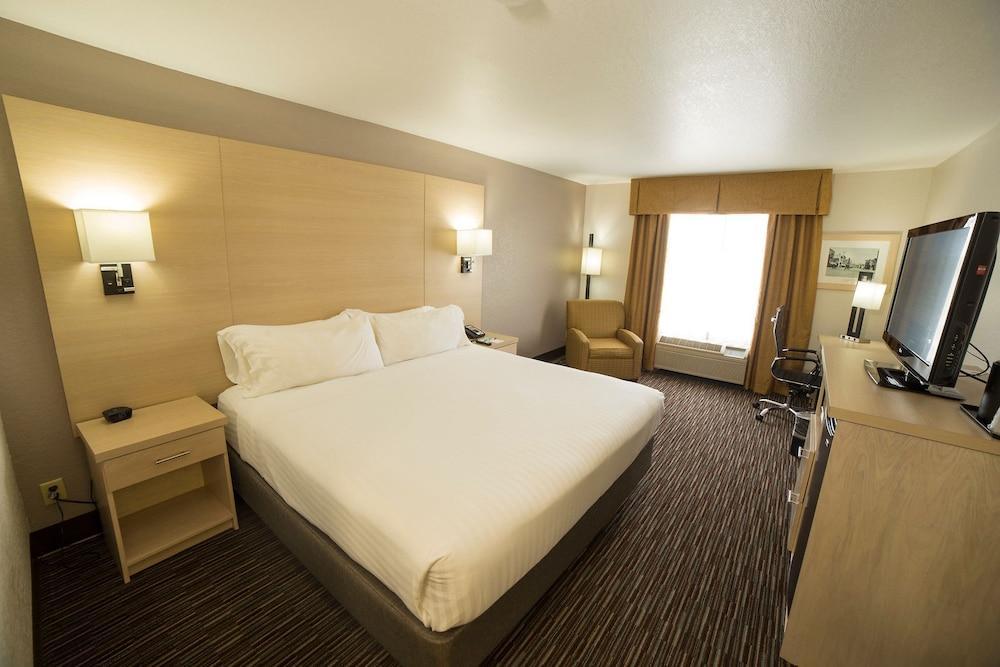 Best Western Watertown Bagian luar foto
