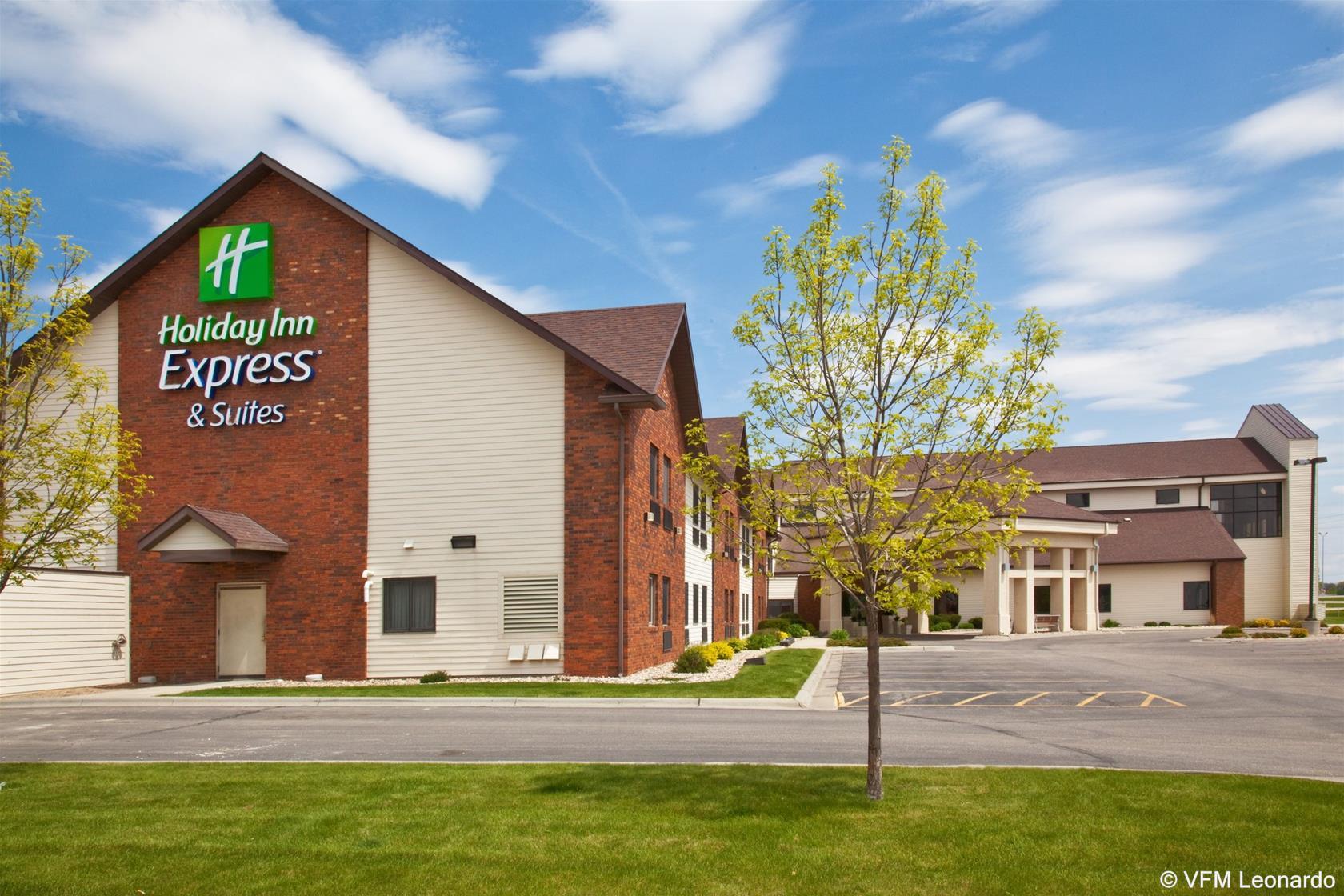 Best Western Watertown Bagian luar foto