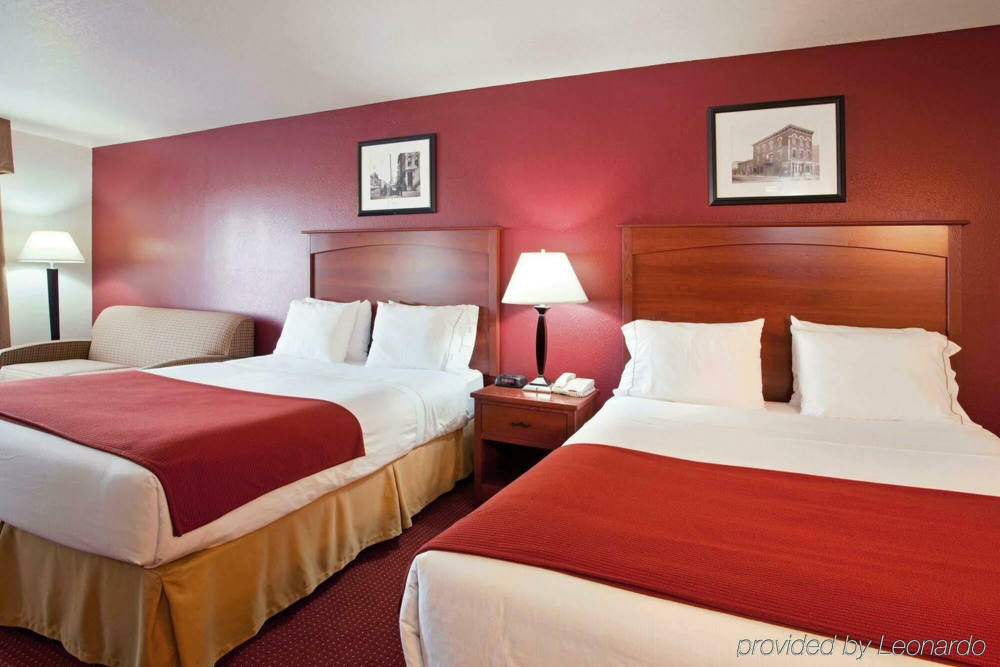 Best Western Watertown Bagian luar foto